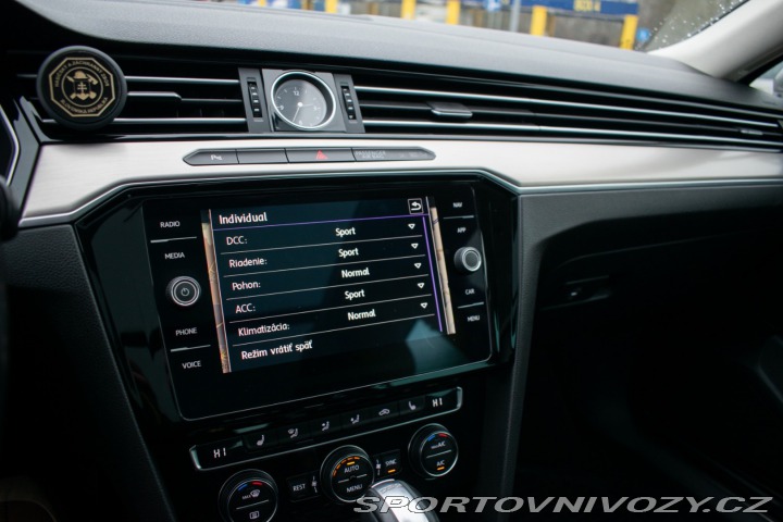 Volkswagen Ostatní modely Passat Variant Variant  2.0 BiTDI 240k H 2016