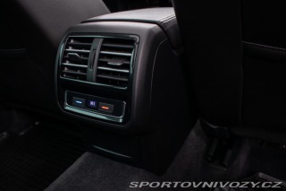 Volkswagen Ostatní modely Passat Variant Variant  2.0 BiTDI 240k H 2016
