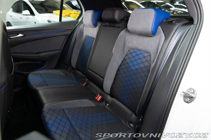 Volkswagen Golf 2.0 TSI 320k R 4MOTION D 2023