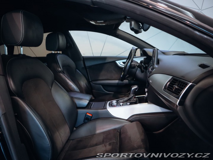 Audi A7 3.0TDI 200kW S-line ACC V 2017