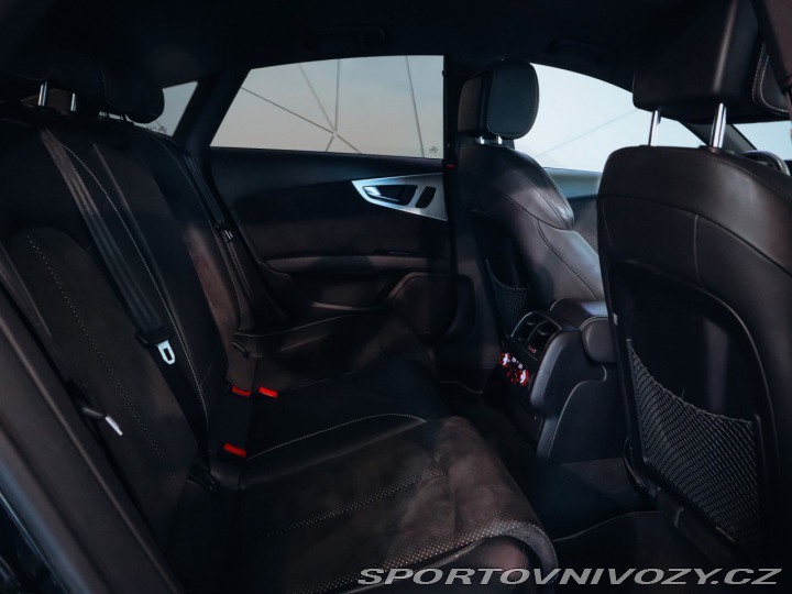 Audi A7 3.0TDI 200kW S-line ACC V 2017
