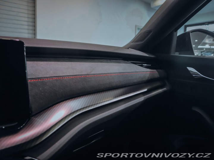 Škoda Octavia RS 2.0 TDI 147kW DSG RS 4x4 2023