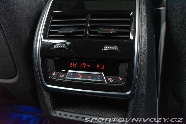 BMW X7 ///M60i xD 7.MÍST*TAŽNÉ*Č 2023