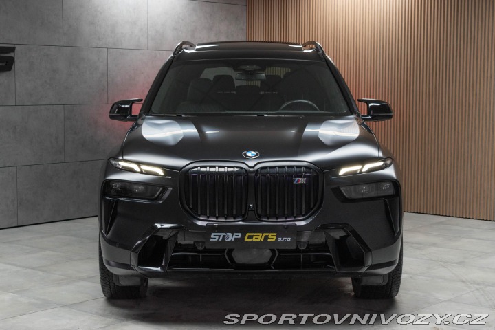 BMW X7 M60i MAX.VÝBAVA*TAŽNÉ*PPF 2023