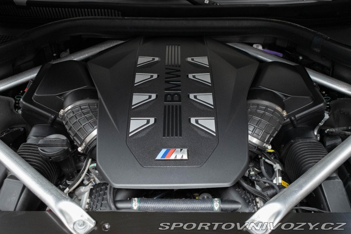 BMW X7 M60i MAX.VÝBAVA*TAŽNÉ*PPF 2023