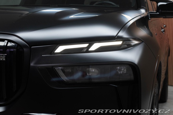 BMW X7 M60i MAX.VÝBAVA*TAŽNÉ*PPF 2023