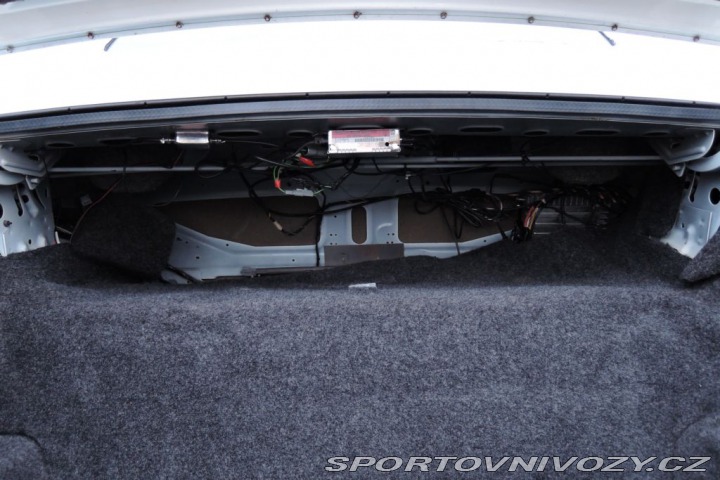 Ostatní značky Ostatní modely Lincoln Town Car 4,6 Limuzína 9.m Pronájem 1995