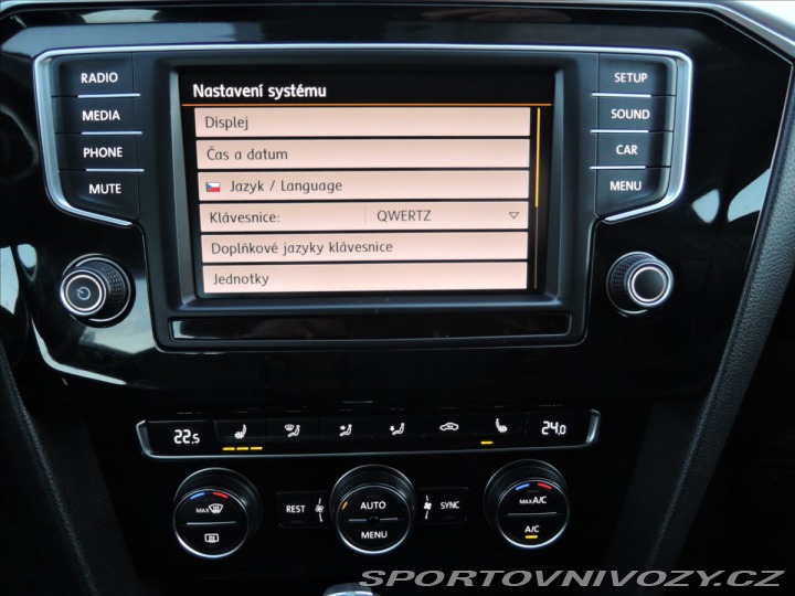 Volkswagen Ostatní modely Passat 2,0 BiTDI 4MOT DSG Highli 2015