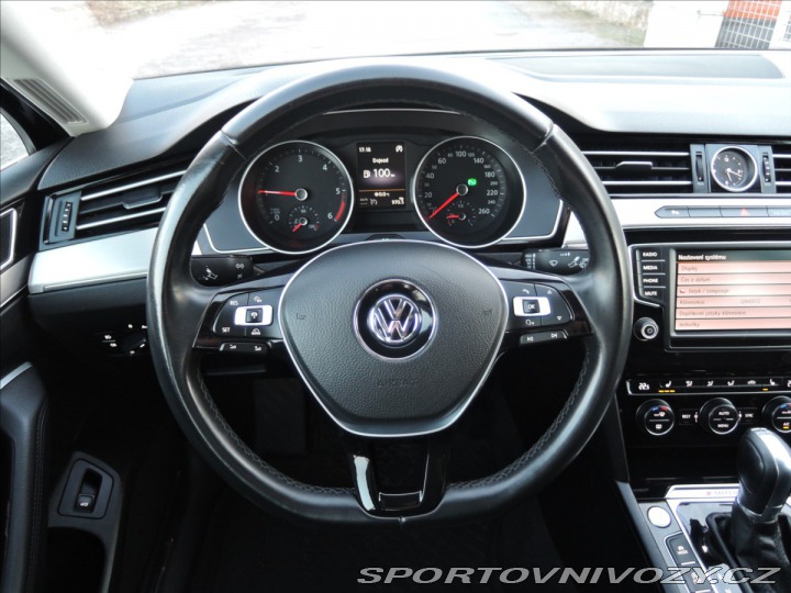 Volkswagen Ostatní modely Passat 2,0 BiTDI 4MOT DSG Highli 2015