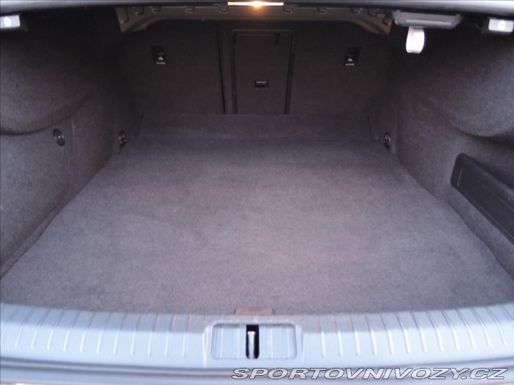 Volkswagen Ostatní modely Passat 2,0 BiTDI 4MOT DSG Highli 2015