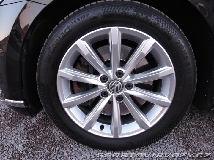 Volkswagen Ostatní modely Passat 2,0 BiTDI 4MOT DSG Highli 2015