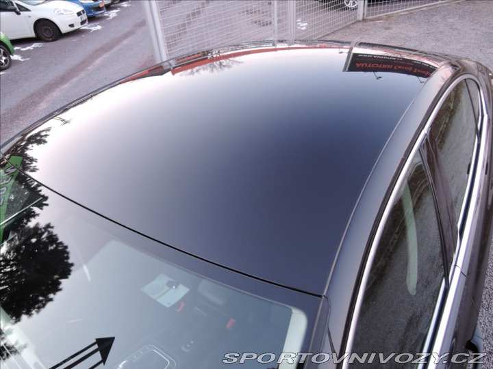 Volkswagen Ostatní modely Passat 2,0 BiTDI 4MOT DSG Highli 2015