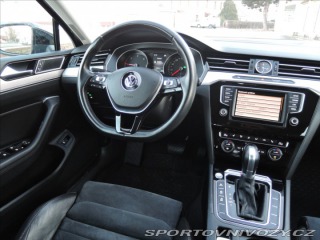 Volkswagen Ostatní modely Passat 2,0 BiTDI 4MOT DSG Highli 2015