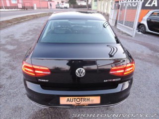 Volkswagen Ostatní modely Passat 2,0 BiTDI 4MOT DSG Highli 2015