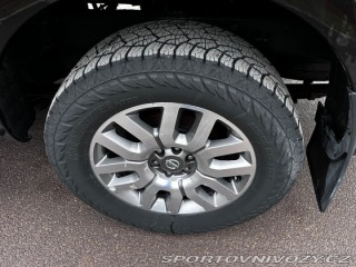 Nissan Ostatní modely Navara 3,0   V6 2012 2012