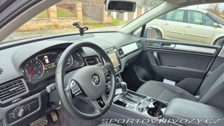 Volkswagen Ostatní modely Touareg 3,0   TDI, 4x4, 180 kW, p 2012