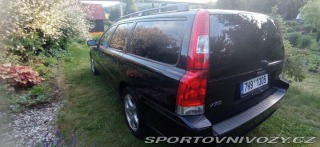 Volvo V70 2,4   D 2007