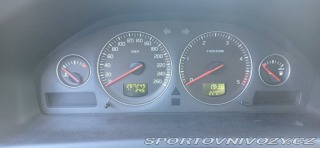 Volvo V70 2,4   D 2007