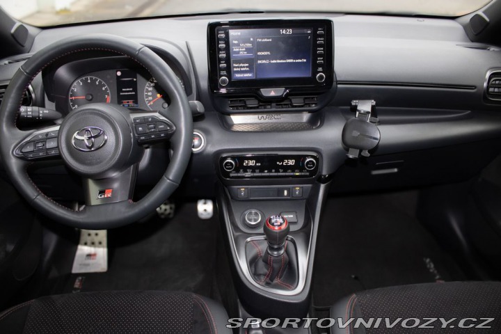 Toyota Yaris Yaris GR, v ZÁRUCE 25.4 2 1800
