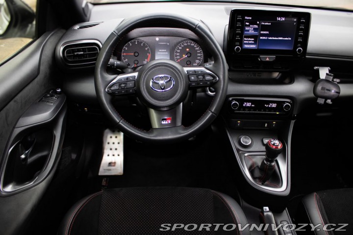 Toyota Yaris Toyota Yaris GR, servispo 1800