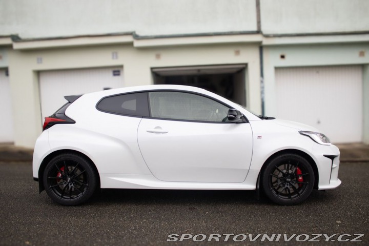 Toyota Yaris Toyota Yaris GR, servispo 1800