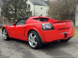Opel Speedster 2.2 unikátní historie 2001