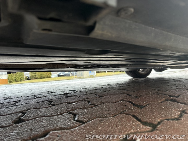 Mini Cooper S 135 KW.aut.jen 121t.k 2010