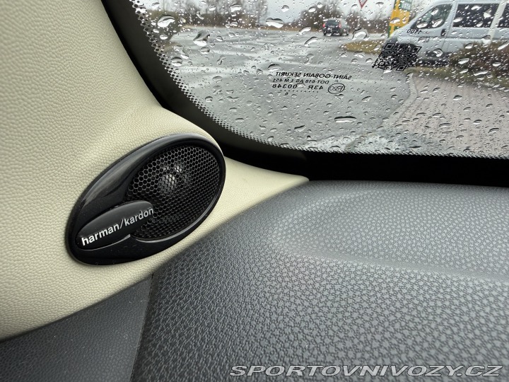 Mini Cooper S 135 KW.aut.jen 121t.k 2010