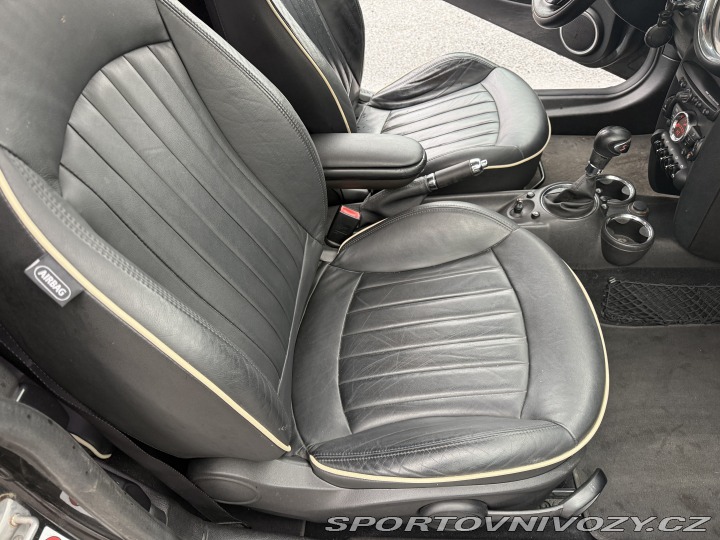 Mini Cooper S 135 KW.aut.jen 121t.k 2010