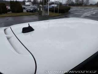 Mini Cooper S 135 KW.aut.jen 121t.k 2010