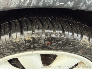 Mini Cooper S 135 KW.aut.jen 121t.k 2010