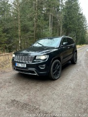   Jeep Grand Cherokee WK2 3