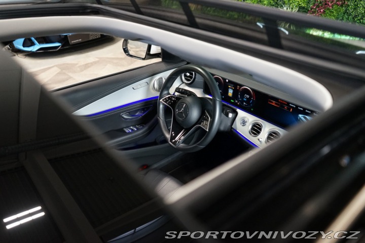 Mercedes-Benz E 300de*4M*EXCLUSIVE*PANO*B 2023