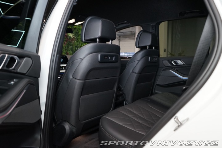 BMW X5 45e*xDRIVE*H/K*VZDUCH* 2023