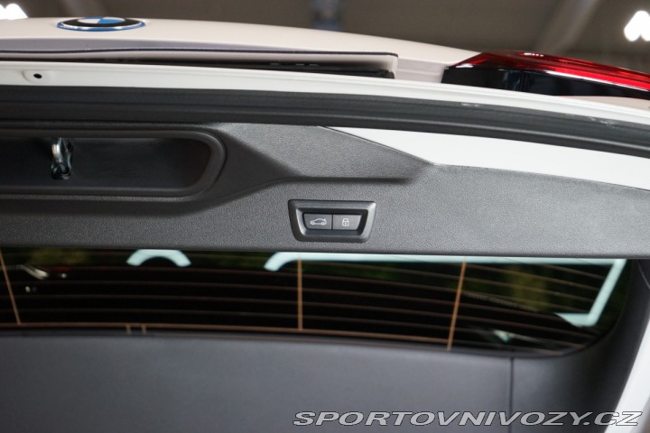 BMW X5 45e*xDRIVE*H/K*VZDUCH* 2023