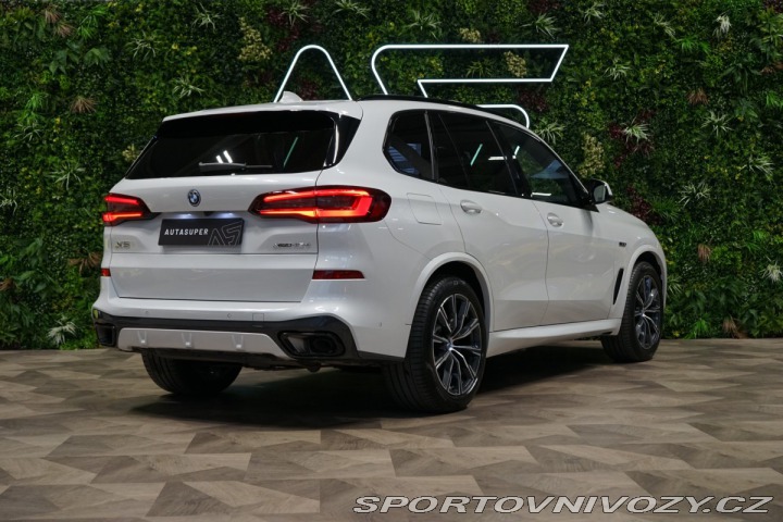 BMW X5 45e*xDRIVE*H/K*VZDUCH* 2023