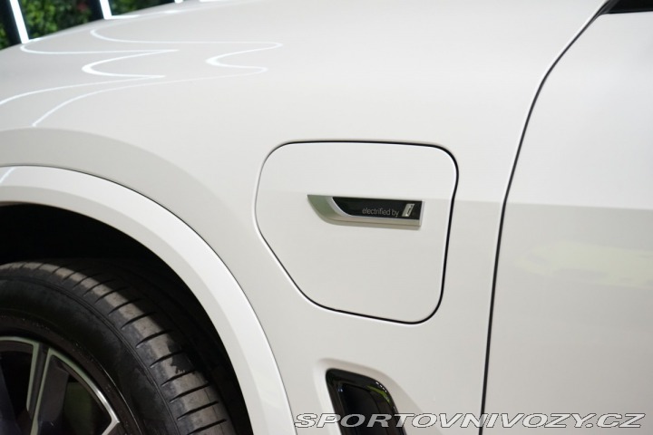 BMW X5 45e*xDRIVE*H/K*VZDUCH* 2023