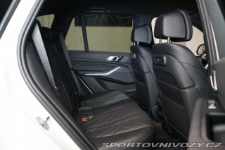 BMW X5 45e*xDRIVE*H/K*VZDUCH* 2023