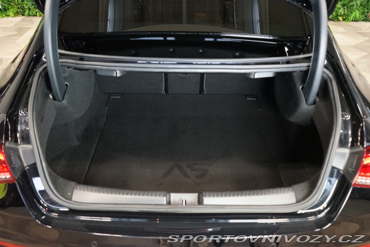 Mercedes-Benz CLA 180*AMG*KAMERA*LED*CZ 2020