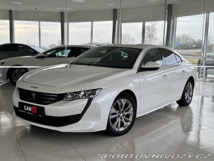 Peugeot 508 Hybrid 225*AT8*REZERVACE! 2022
