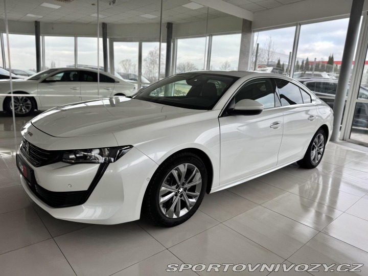 Peugeot 508 Hybrid 225*AT8*REZERVACE! 2022