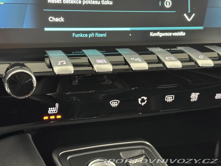 Peugeot 508 Hybrid 225*AT8*REZERVACE! 2022