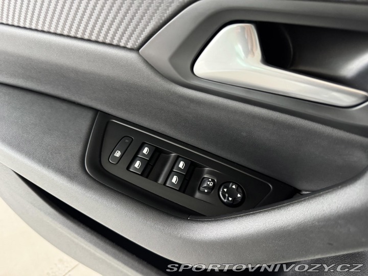 Peugeot 508 Hybrid 225*AT8*REZERVACE! 2022