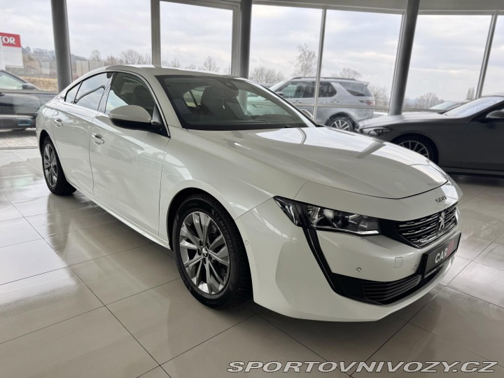 Peugeot 508 Hybrid 225*AT8*REZERVACE! 2022