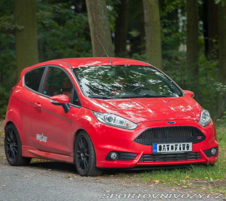 Ford Fiesta ST JA8 2013