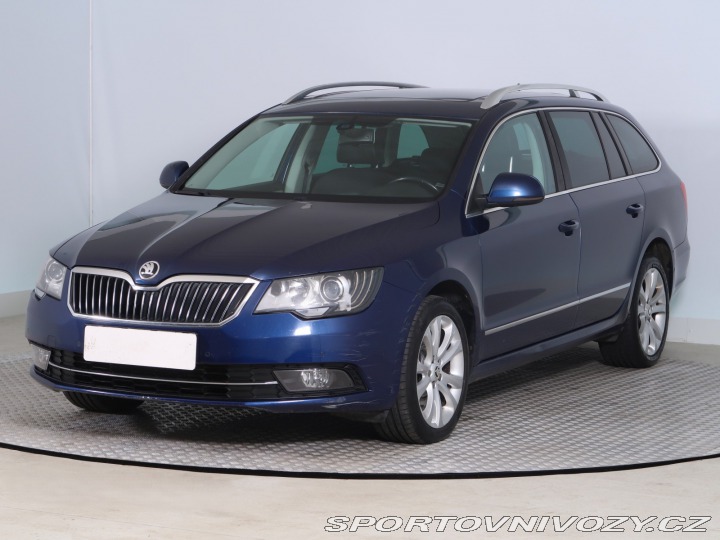 Škoda Superb Elegance 3.6 FSI V6 2013