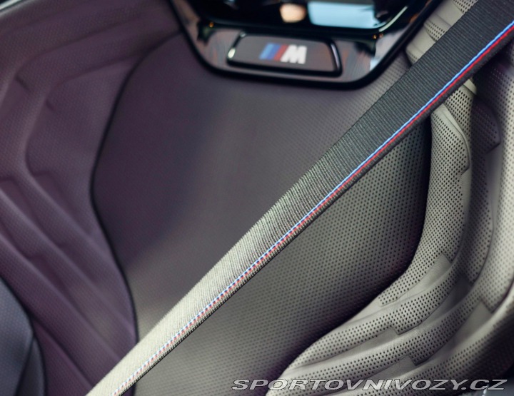 BMW 5 Touring  550e  xDrive M S 2025