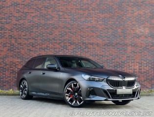 BMW 5 Touring  550e  xDrive M S 2025