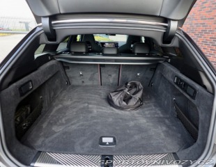 BMW 5 Touring  550e  xDrive M S 2025