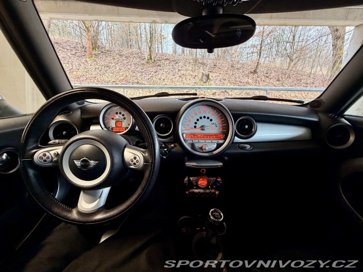 Mini Cooper R56 2009